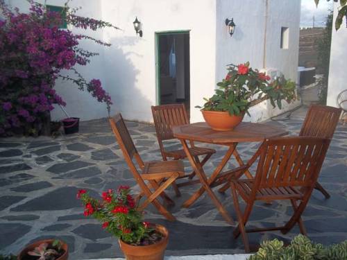 Frauen Spanien Kanarische Inseln Promo-Code Booking.com
